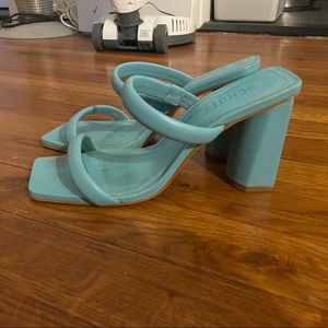 SCHUTZ Ully Nappa heel in Aqua
